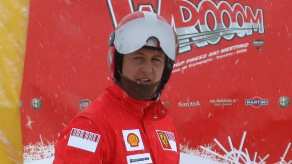 Nebýt helmy, Michael Schumacher by nežil